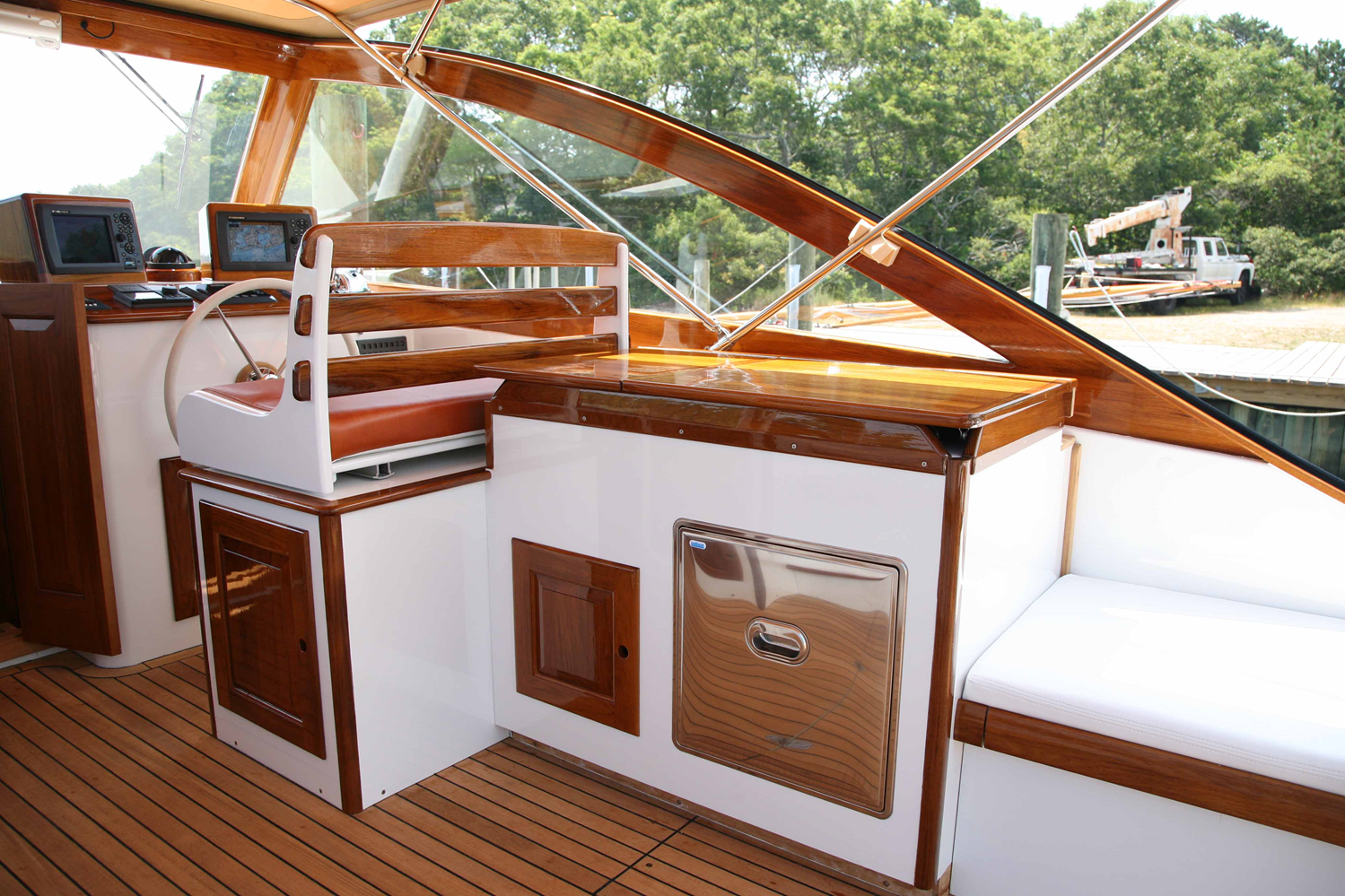 Ray Hunt Design 38' Cold Molded Express