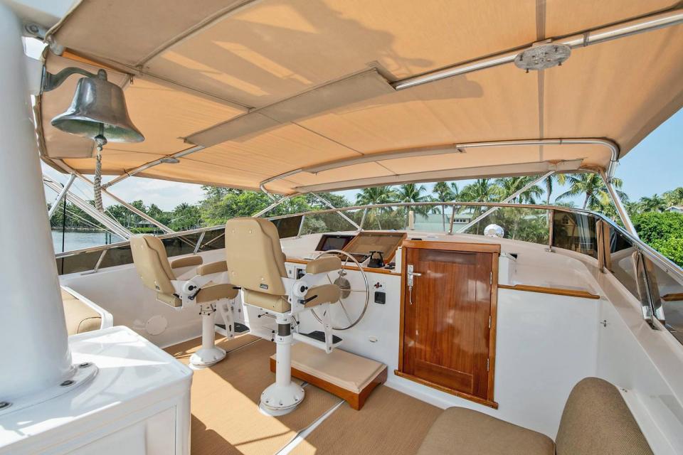 Ray Hunt Design 72' Aft Cabin Motor Yacht