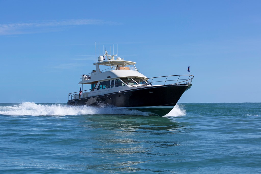 Ray Hunt Design 72' Semi-Custom Flybridge Yacht