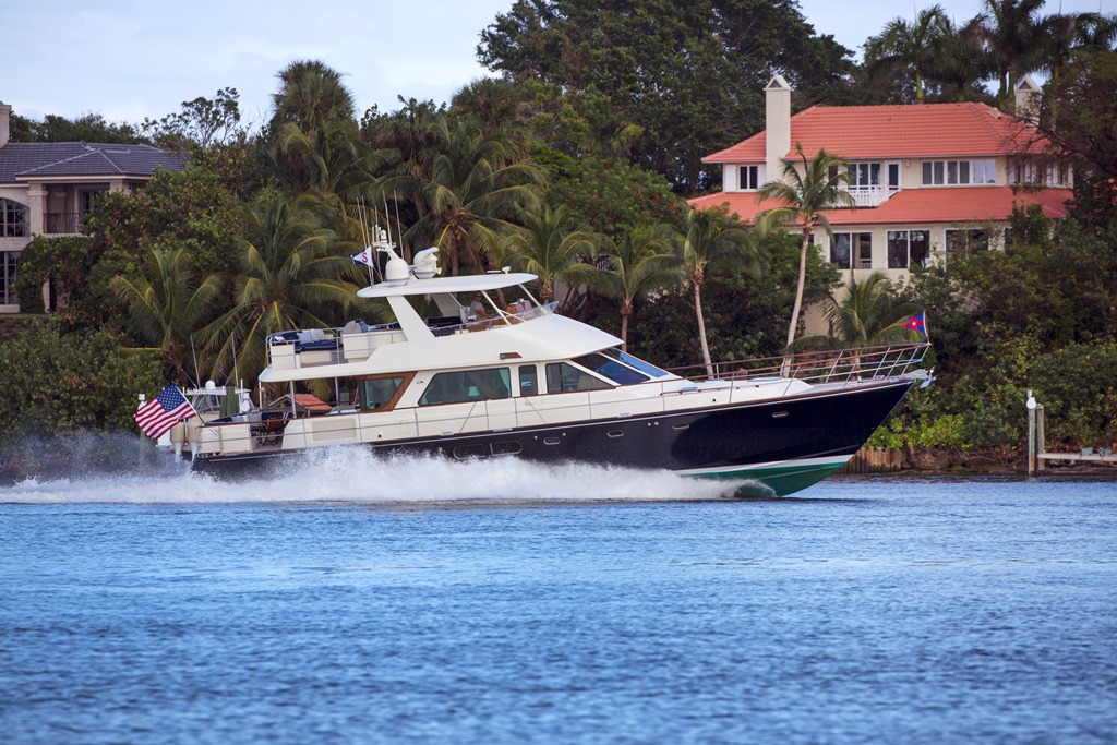 Ray Hunt Design 72' Semi-Custom Flybridge Yacht