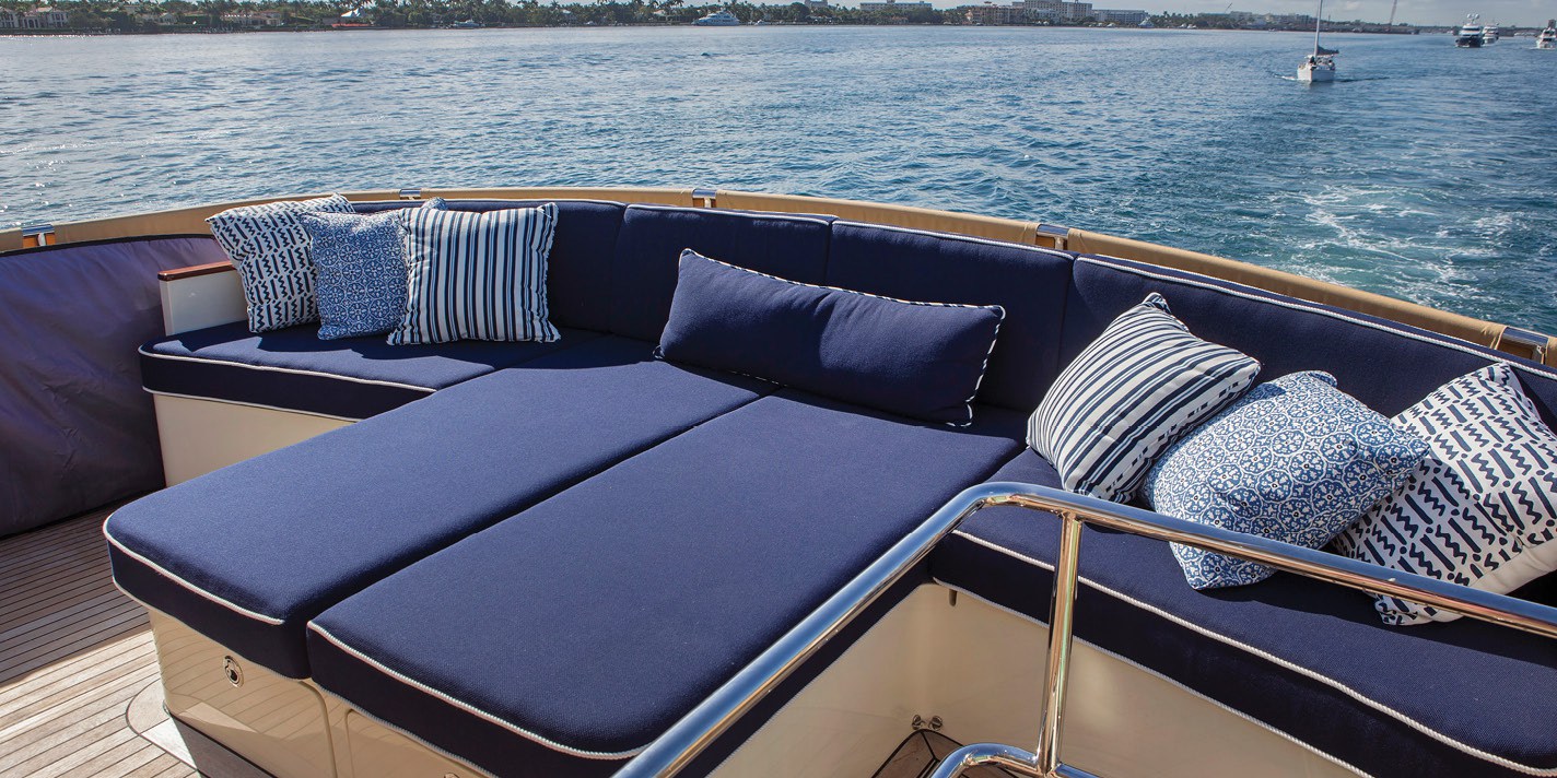 Ray Hunt Design 72' Semi-Custom Flybridge Yacht