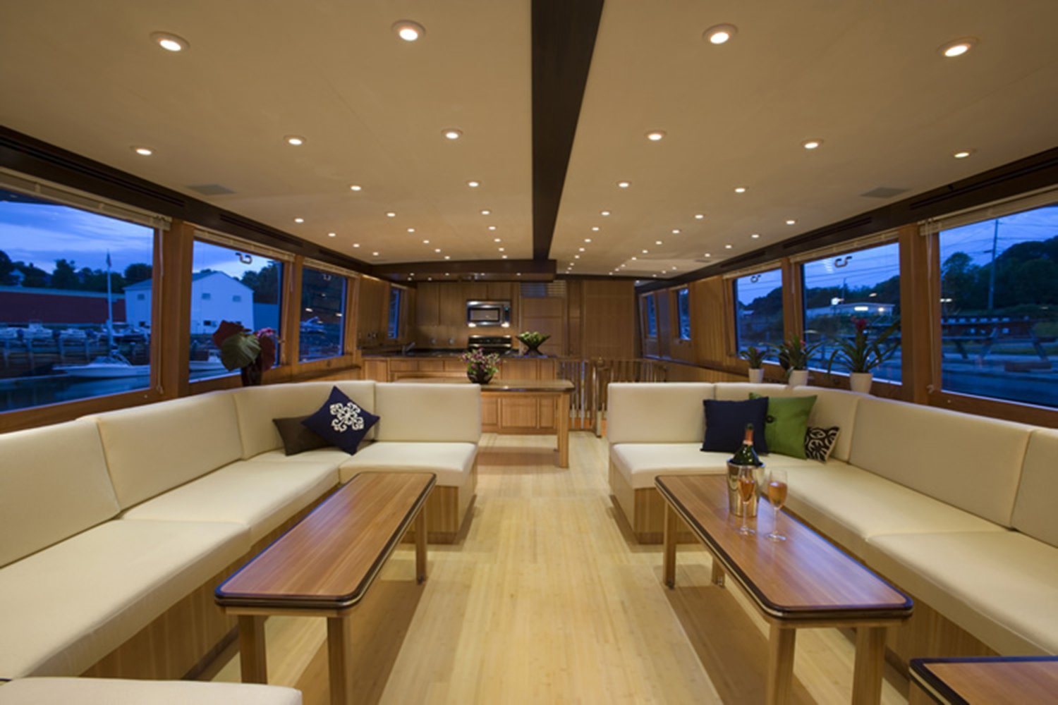 Ray Hunt Design 94' Motor Yacht