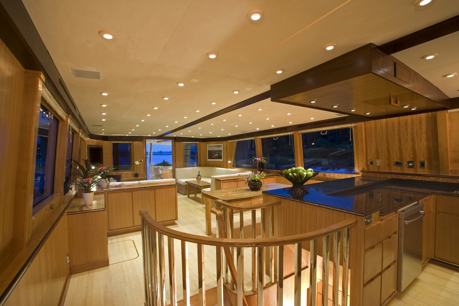 Ray Hunt Design 94' Motor Yacht