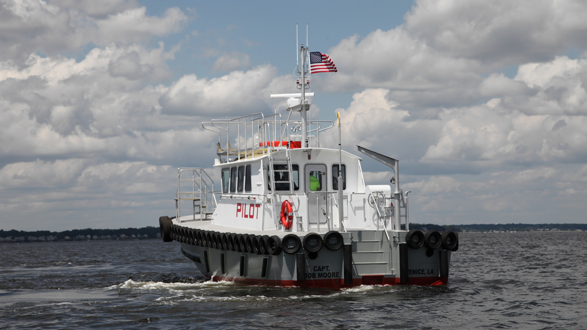 Ray Hunt Design LA Federal Pilot Boat