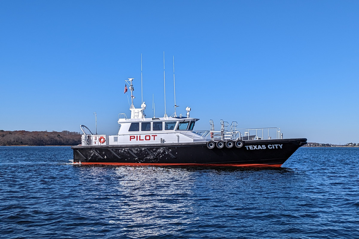 Ray Hunt Design 70 ft Triple IPS Pilot Boat